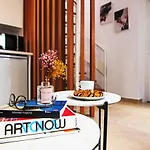 Phaedrus Living: Luxury Maisonette Lighthouse 60